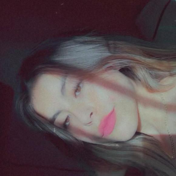 _queenevelyn_